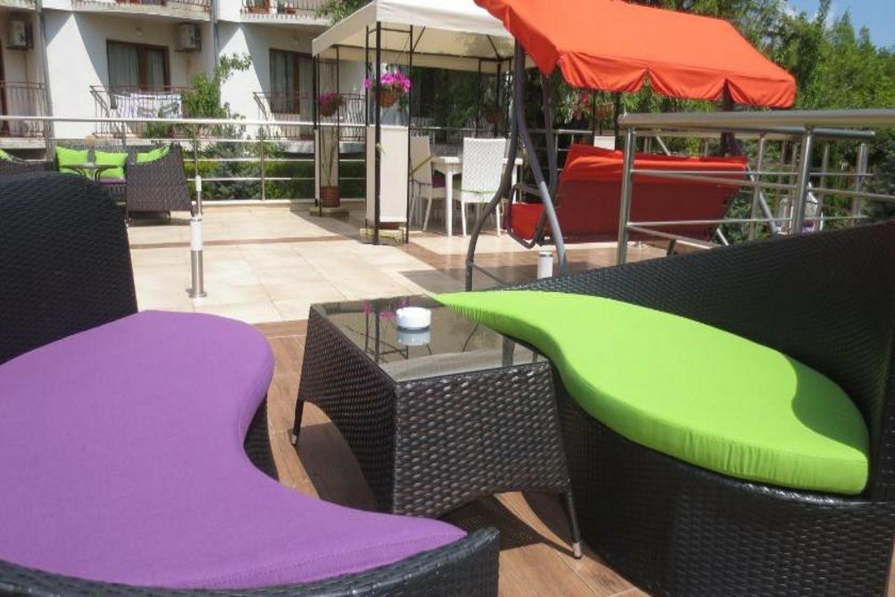 Fantasy Apartments Varna Exterior foto